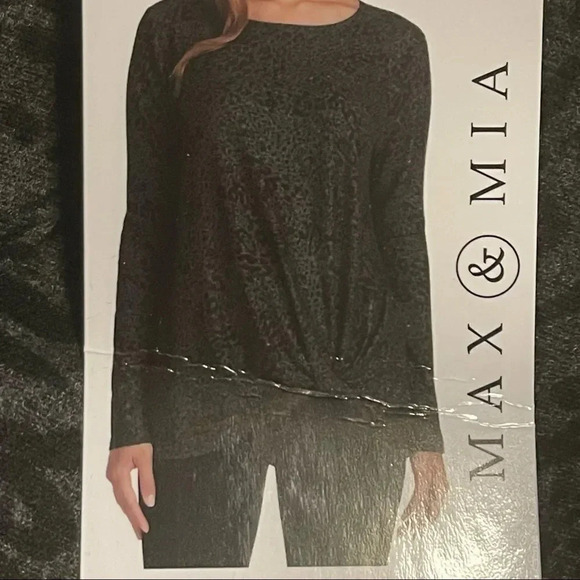 Max & Mia Ladies' Long Sleeve Side Twist Top - Picture 8 of 11